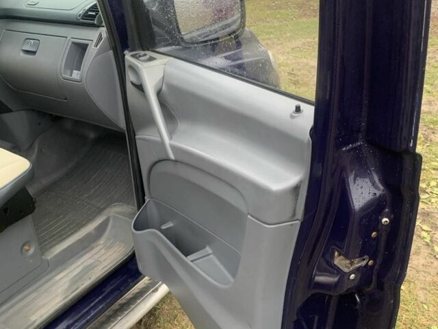 Мерседес Другая, объемом двигателя 0 л и пробегом 0 тыс. км за 7200 $, фото 4 на Automoto.ua