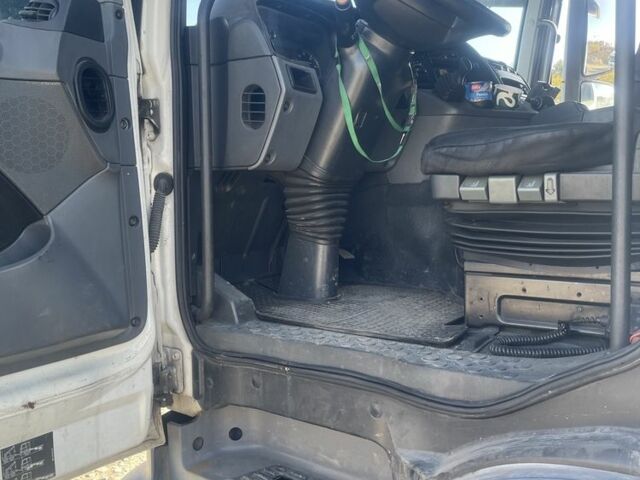 Мерседес Другая, объемом двигателя 0 л и пробегом 0 тыс. км за 12000 $, фото 5 на Automoto.ua