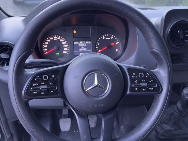 Мерседес Інша, об'ємом двигуна 0 л та пробігом 0 тис. км за 30233 $, фото 4 на Automoto.ua