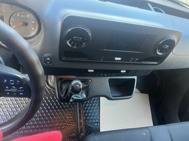 Мерседес Другая, объемом двигателя 0 л и пробегом 0 тыс. км за 23800 $, фото 16 на Automoto.ua