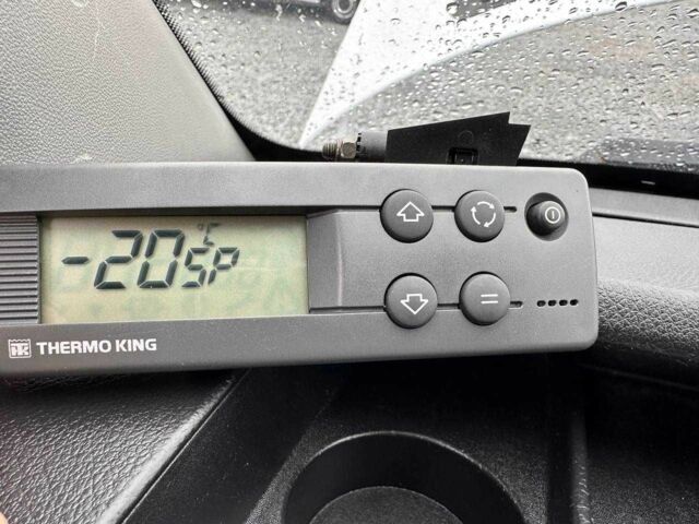 Мерседес Інша, об'ємом двигуна 4.25 л та пробігом 0 тис. км за 26900 $, фото 23 на Automoto.ua