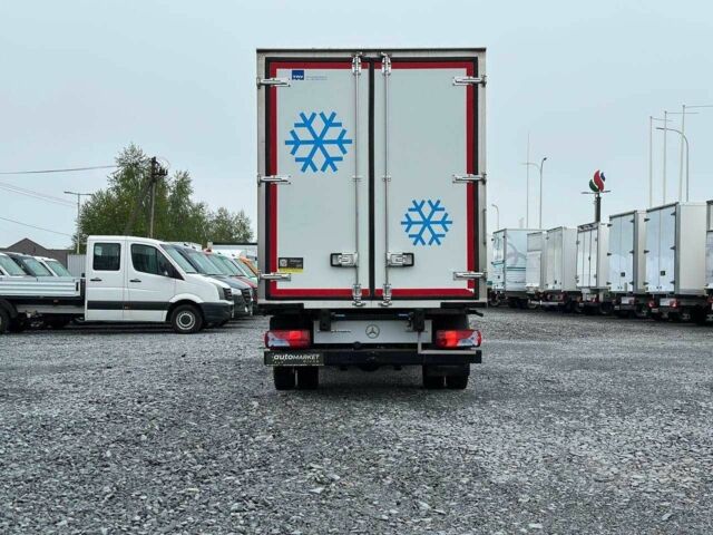 Мерседес Інша, об'ємом двигуна 4.25 л та пробігом 0 тис. км за 26900 $, фото 6 на Automoto.ua