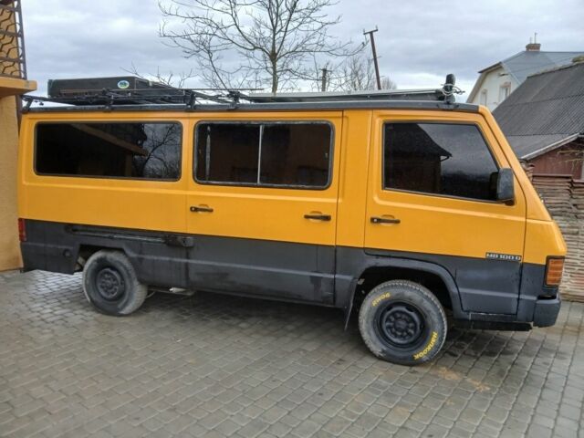 Жовтий Мерседес Інша, об'ємом двигуна 2.4 л та пробігом 333 тис. км за 5000 $, фото 1 на Automoto.ua