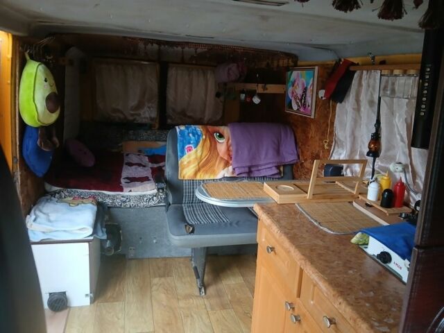 Жовтий Мерседес Інша, об'ємом двигуна 2.4 л та пробігом 333 тис. км за 5000 $, фото 6 на Automoto.ua