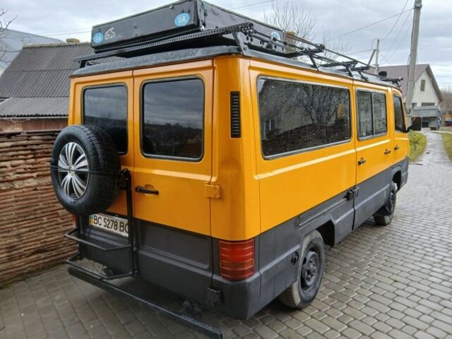 Жовтий Мерседес Інша, об'ємом двигуна 2.4 л та пробігом 333 тис. км за 5000 $, фото 2 на Automoto.ua