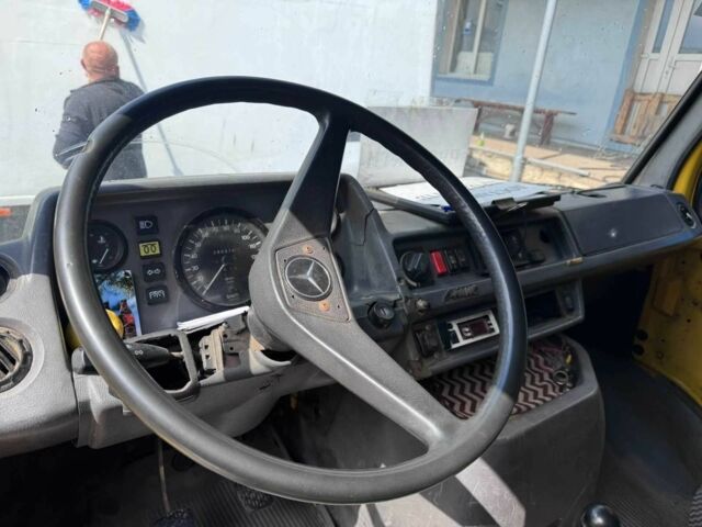 Желтый Мерседес Другая, объемом двигателя 0 л и пробегом 2 тыс. км за 2500 $, фото 4 на Automoto.ua