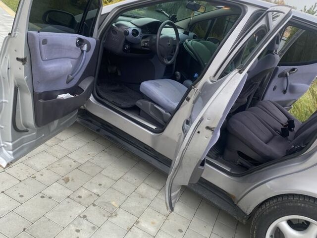 Серый Мерседес Другая, объемом двигателя 1.6 л и пробегом 10 тыс. км за 3000 $, фото 10 на Automoto.ua