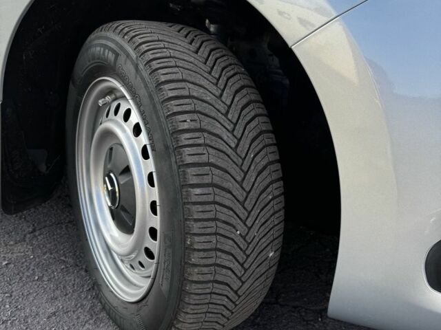 Серый Мерседес Другая, объемом двигателя 1.3 л и пробегом 34 тыс. км за 33333 $, фото 13 на Automoto.ua