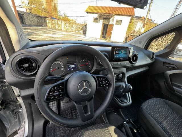 Серый Мерседес Другая, объемом двигателя 1.3 л и пробегом 34 тыс. км за 33333 $, фото 19 на Automoto.ua