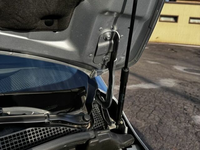 Серый Мерседес Другая, объемом двигателя 1.3 л и пробегом 34 тыс. км за 33333 $, фото 9 на Automoto.ua