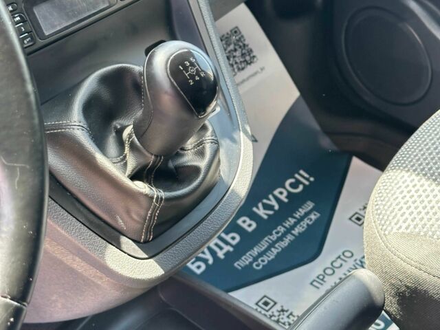 Сірий Мерседес Інша, об'ємом двигуна 1.5 л та пробігом 263 тис. км за 7900 $, фото 17 на Automoto.ua