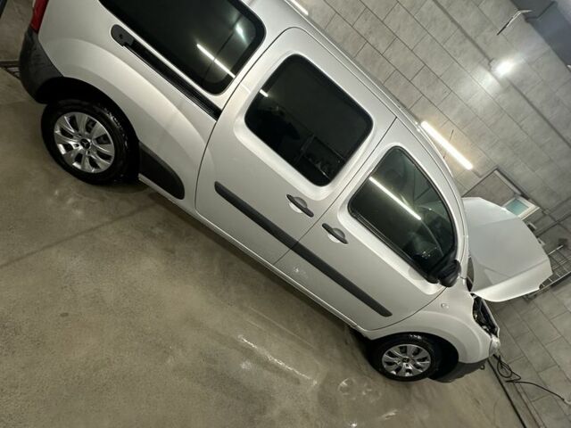 Сірий Мерседес Інша, об'ємом двигуна 1.5 л та пробігом 157 тис. км за 12999 $, фото 9 на Automoto.ua