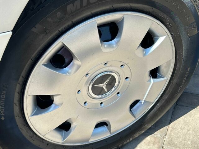 Сірий Мерседес Інша, об'ємом двигуна 1.5 л та пробігом 263 тис. км за 7900 $, фото 3 на Automoto.ua