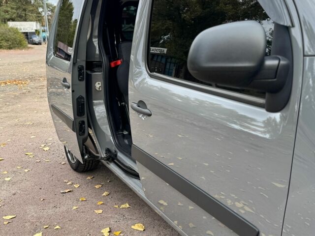 Серый Мерседес Другая, объемом двигателя 1.5 л и пробегом 246 тыс. км за 10800 $, фото 10 на Automoto.ua