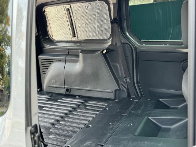 Серый Мерседес Другая, объемом двигателя 1.5 л и пробегом 246 тыс. км за 10800 $, фото 8 на Automoto.ua