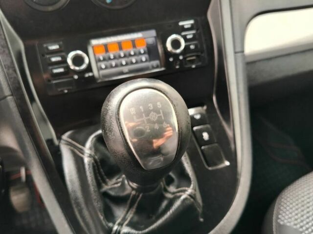 Серый Мерседес Другая, объемом двигателя 1.5 л и пробегом 150 тыс. км за 8200 $, фото 21 на Automoto.ua