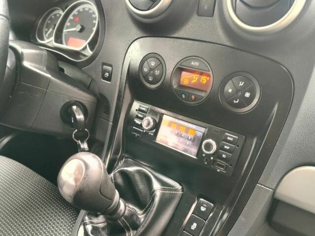 Серый Мерседес Другая, объемом двигателя 1.5 л и пробегом 150 тыс. км за 8200 $, фото 19 на Automoto.ua