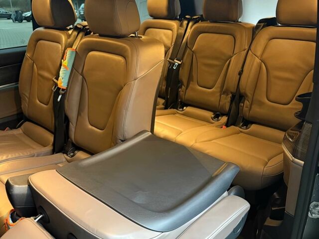 Серый Мерседес Другая, объемом двигателя 2 л и пробегом 11 тыс. км за 35000 $, фото 11 на Automoto.ua