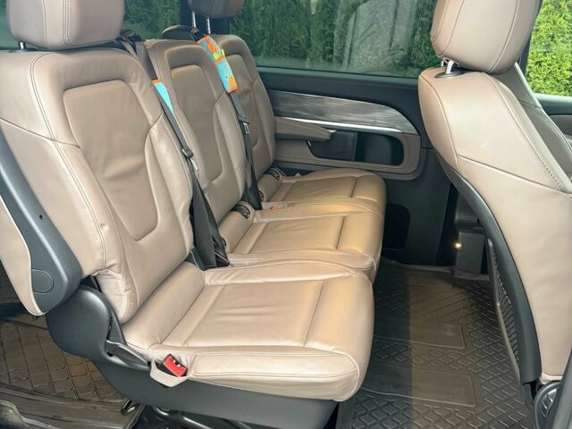 Серый Мерседес Другая, объемом двигателя 2 л и пробегом 11 тыс. км за 35000 $, фото 10 на Automoto.ua