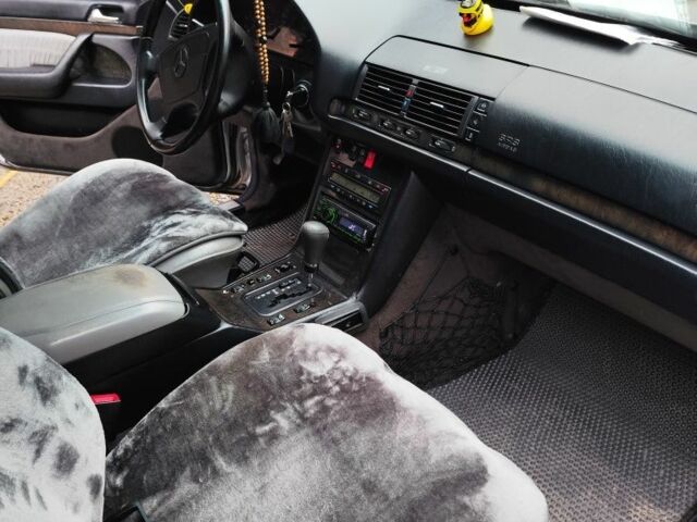 Сірий Мерседес Інша, об'ємом двигуна 3 л та пробігом 389 тис. км за 6500 $, фото 2 на Automoto.ua