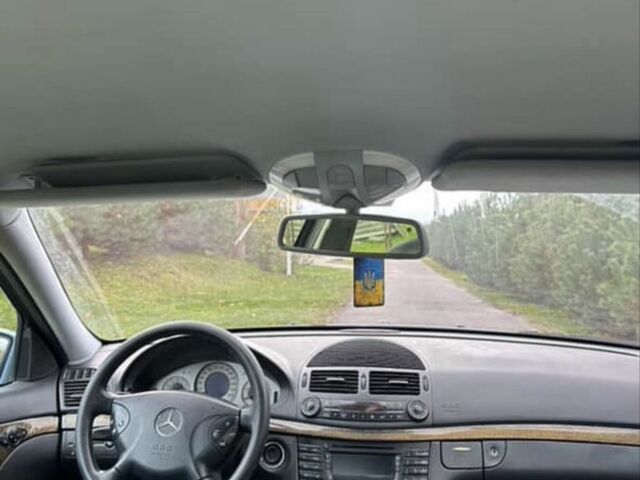 Серый Мерседес Другая, объемом двигателя 0 л и пробегом 300 тыс. км за 1599 $, фото 4 на Automoto.ua