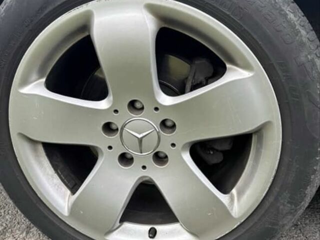 Серый Мерседес Другая, объемом двигателя 0 л и пробегом 300 тыс. км за 1599 $, фото 2 на Automoto.ua