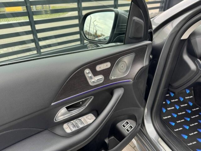 Серый Мерседес Другая, объемом двигателя 2 л и пробегом 63 тыс. км за 82900 $, фото 14 на Automoto.ua