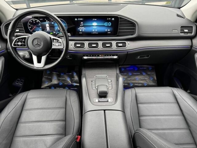 Серый Мерседес Другая, объемом двигателя 2 л и пробегом 63 тыс. км за 82900 $, фото 3 на Automoto.ua