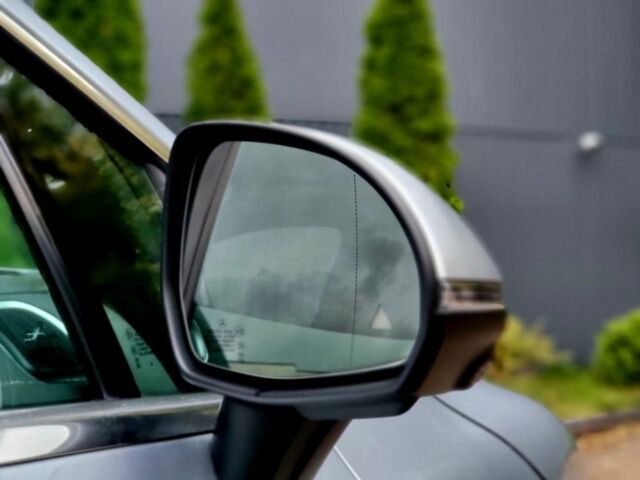 Серый Мерседес Другая, объемом двигателя 0 л и пробегом 284 тыс. км за 34999 $, фото 7 на Automoto.ua