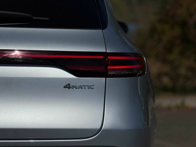 Сірий Мерседес Інша, об'ємом двигуна 0 л та пробігом 62 тис. км за 45500 $, фото 9 на Automoto.ua