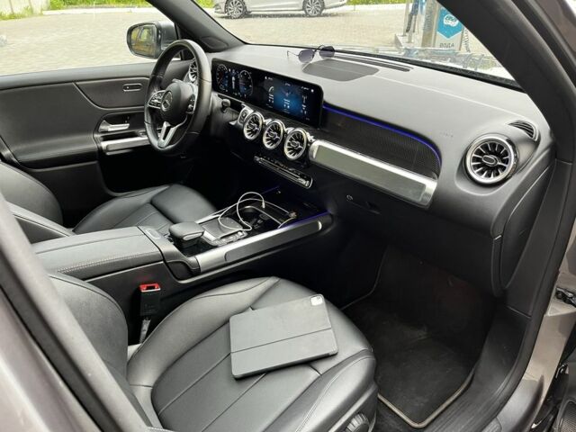 Серый Мерседес Другая, объемом двигателя 0 л и пробегом 40 тыс. км за 34500 $, фото 4 на Automoto.ua