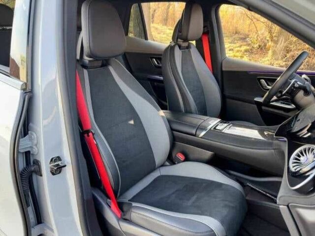 Сірий Мерседес Інша, об'ємом двигуна 0 л та пробігом 11 тис. км за 32200 $, фото 17 на Automoto.ua