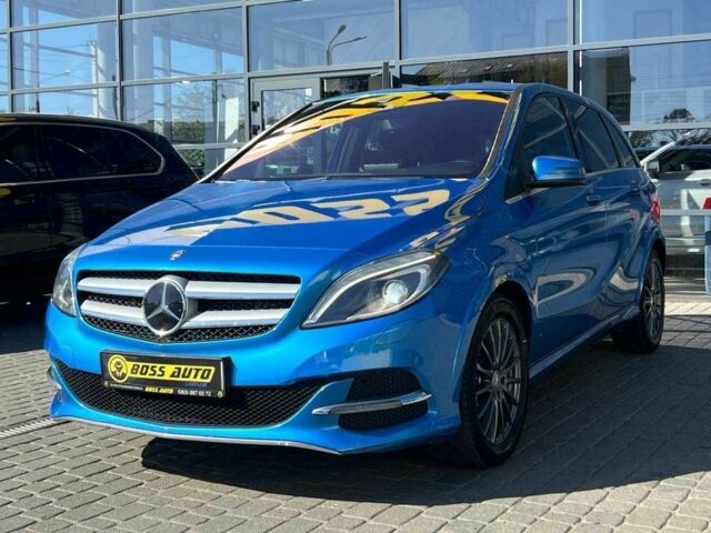 Синій Мерседес Інша, об'ємом двигуна 0 л та пробігом 120 тис. км за 10700 $, фото 2 на Automoto.ua
