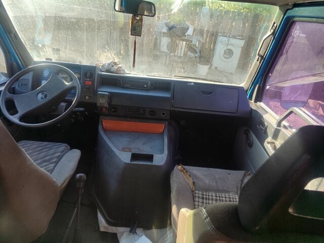 Синій Мерседес Інша, об'ємом двигуна 2 л та пробігом 2 тис. км за 1600 $, фото 3 на Automoto.ua