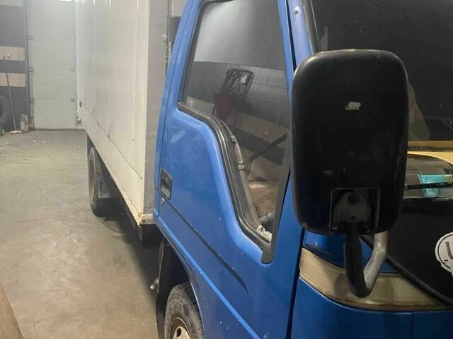 Синій Мерседес Інша, об'ємом двигуна 3.7 л та пробігом 300 тис. км за 2857 $, фото 1 на Automoto.ua