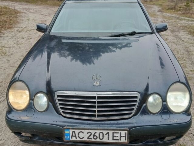 Синий Мерседес Другая, объемом двигателя 2.7 л и пробегом 397 тыс. км за 2100 $, фото 1 на Automoto.ua