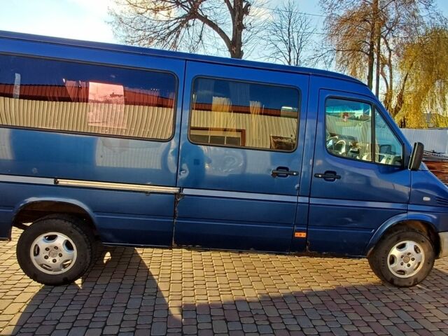 Синий Мерседес Другая, объемом двигателя 2.1 л и пробегом 500 тыс. км за 5900 $, фото 1 на Automoto.ua