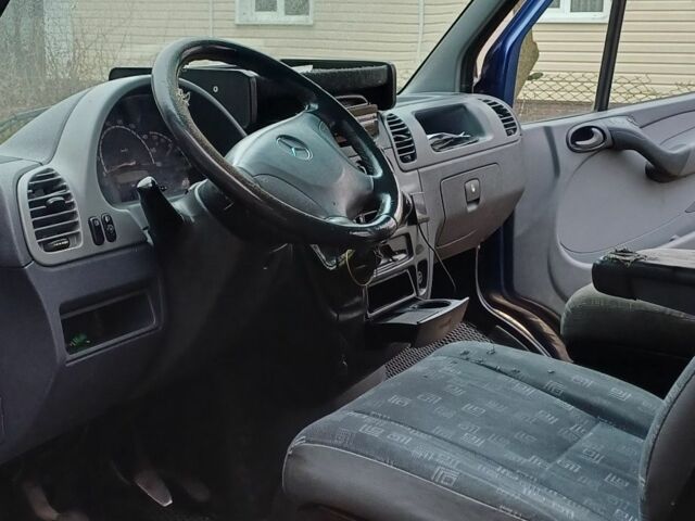 Синий Мерседес Другая, объемом двигателя 2.1 л и пробегом 500 тыс. км за 5900 $, фото 11 на Automoto.ua