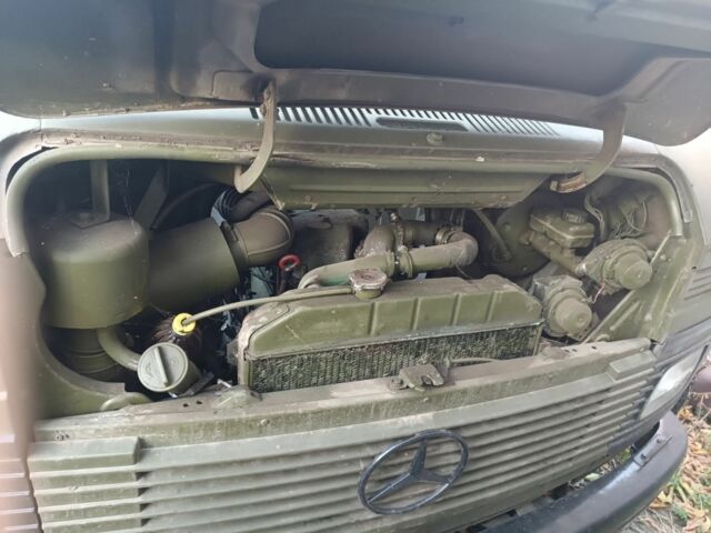 Зеленый Мерседес Другая, объемом двигателя 2.4 л и пробегом 1 тыс. км за 1300 $, фото 2 на Automoto.ua