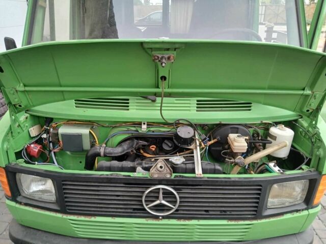 Зелений Мерседес Інша, об'ємом двигуна 2.9 л та пробігом 60 тис. км за 8500 $, фото 6 на Automoto.ua
