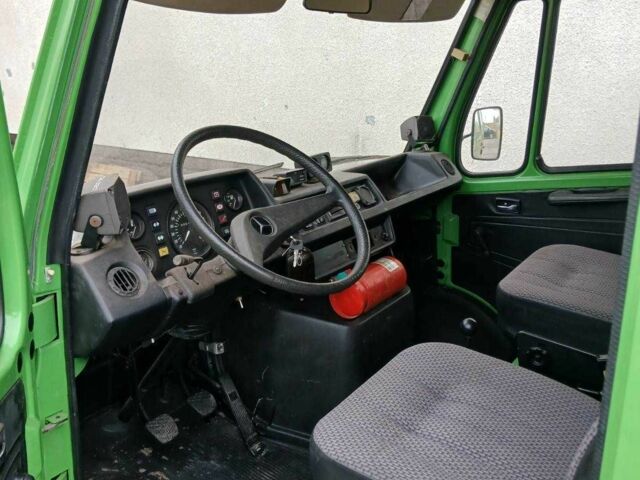 Зелений Мерседес Інша, об'ємом двигуна 2.9 л та пробігом 60 тис. км за 8500 $, фото 7 на Automoto.ua