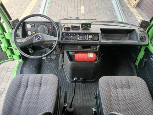 Зелений Мерседес Інша, об'ємом двигуна 2.9 л та пробігом 60 тис. км за 8500 $, фото 10 на Automoto.ua