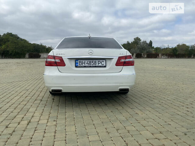 Мерседес E 220, об'ємом двигуна 2.1 л та пробігом 159 тис. км за 13999 $, фото 9 на Automoto.ua