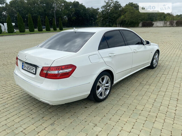 Мерседес E 220, об'ємом двигуна 2.1 л та пробігом 159 тис. км за 13999 $, фото 7 на Automoto.ua