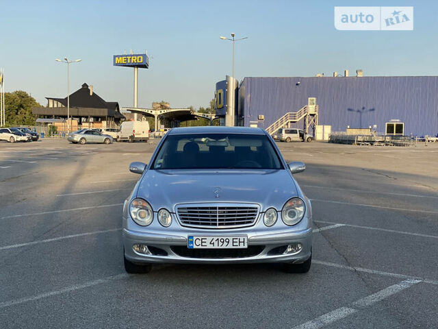 Сірий Мерседес E 220, об'ємом двигуна 2.2 л та пробігом 290 тис. км за 5800 $, фото 3 на Automoto.ua