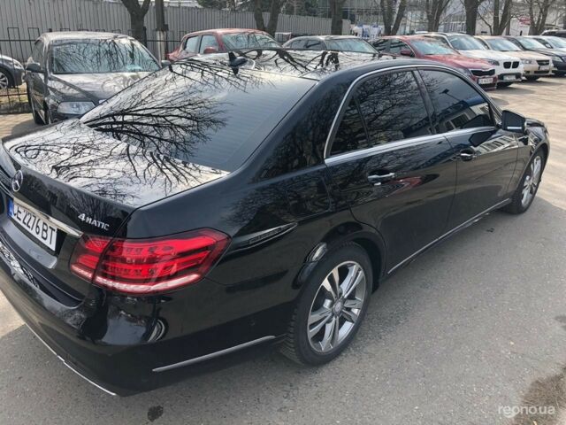 Чорний Мерседес E 250, об'ємом двигуна 2.2 л та пробігом 221 тис. км за 27200 $, фото 4 на Automoto.ua