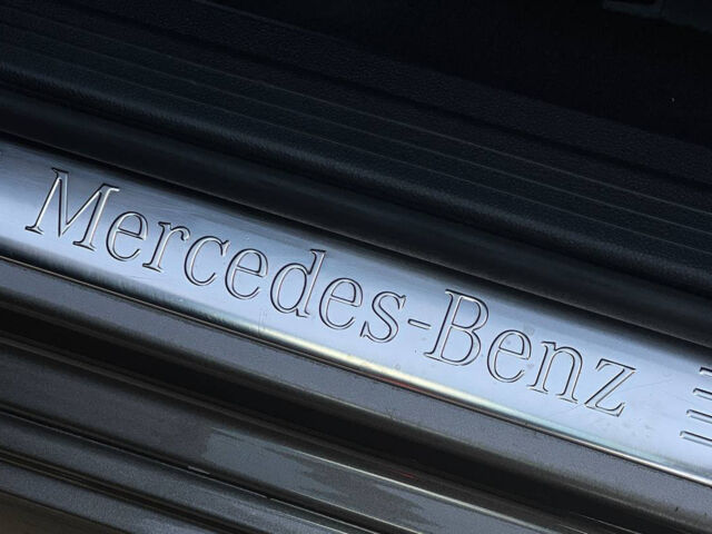 Серый Мерседес Е 300, объемом двигателя 2.2 л и пробегом 250 тыс. км за 20500 $, фото 12 на Automoto.ua