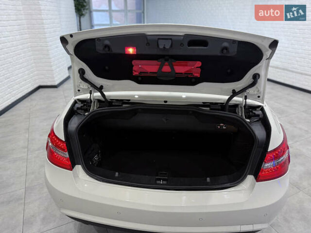 Білий Мерседес Е-Клас, об'ємом двигуна 2.2 л та пробігом 78 тис. км за 21500 $, фото 42 на Automoto.ua