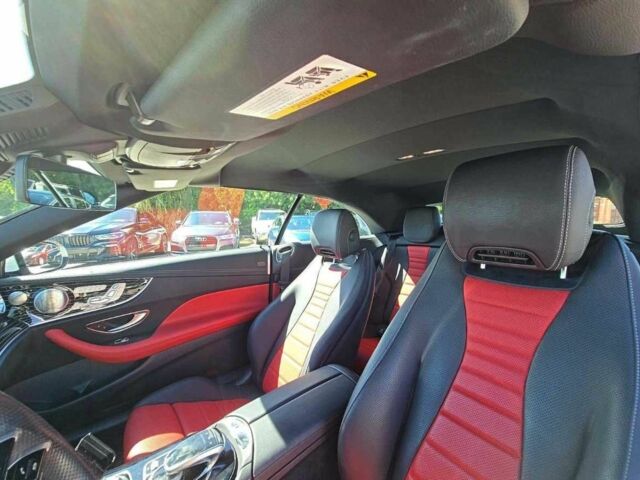 Белый Мерседес Е-Класс, объемом двигателя 0 л и пробегом 26 тыс. км за 83000 $, фото 10 на Automoto.ua