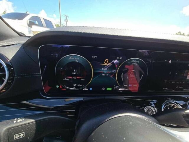 Белый Мерседес Е-Класс, объемом двигателя 0 л и пробегом 26 тыс. км за 83000 $, фото 7 на Automoto.ua